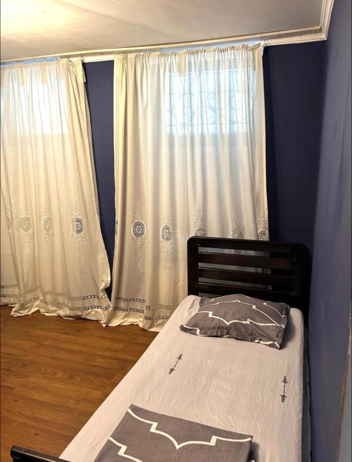 Booboo Flat In Italian Yard Apartment Tbilisi Exterior photo